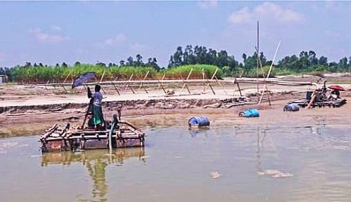 কুড়িগ্রামে চেয়ারম্যানের বিরুদ্ধে